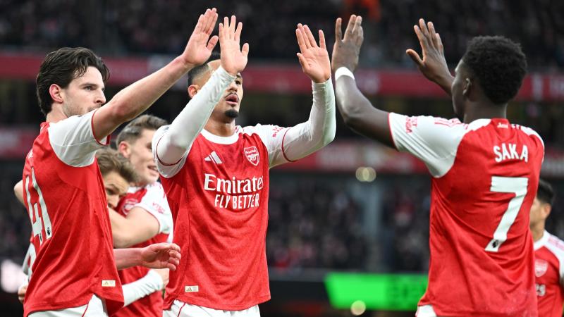 詹姆斯谈最后一攻选择：就是以正确的方式打球，没有1秒犹豫（詹姆斯谈最后一攻：坚持正确打法，零犹豫）