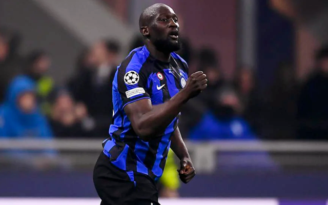 董路自称做青训不图赚钱，愿免费把足球小将送人，高调言论引发热议（董路称青训非逐利，愿无偿送出足球小将，高调表态引发热议）