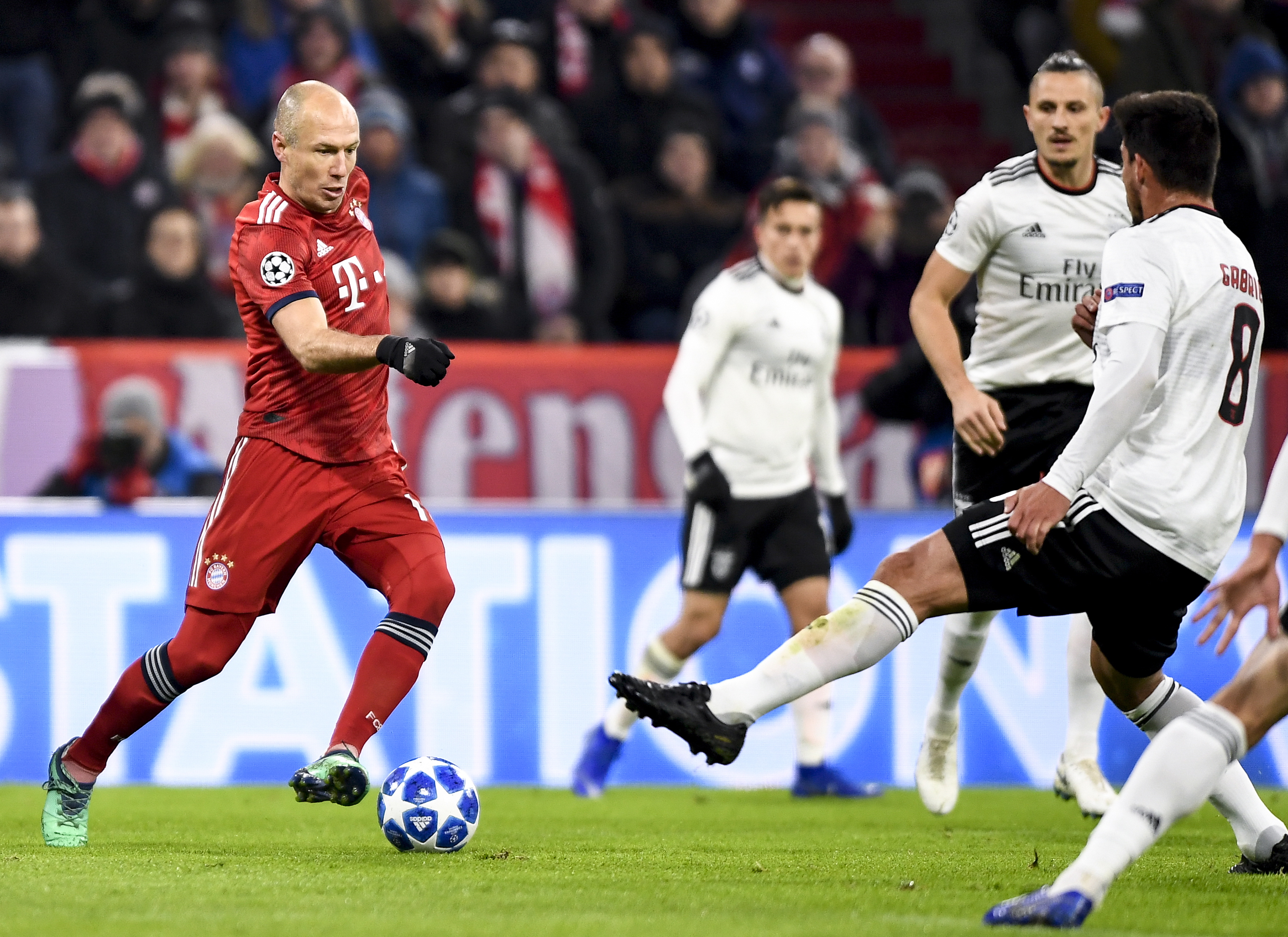 贝尔心目中的完美球员：C罗的射门，姆巴佩的速度，自己有两项（贝尔心中的理想球员：C罗的射术、姆巴佩的速度，再加上他本人的两大特长）