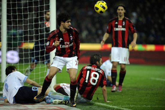 伤兵满营也不怕！阿森纳依旧能拿出7亿欧壕阵出战北伦敦德比（伤病满营不慌！阿森纳仍可排出总身价7亿欧的豪华阵容出战北伦敦德比）