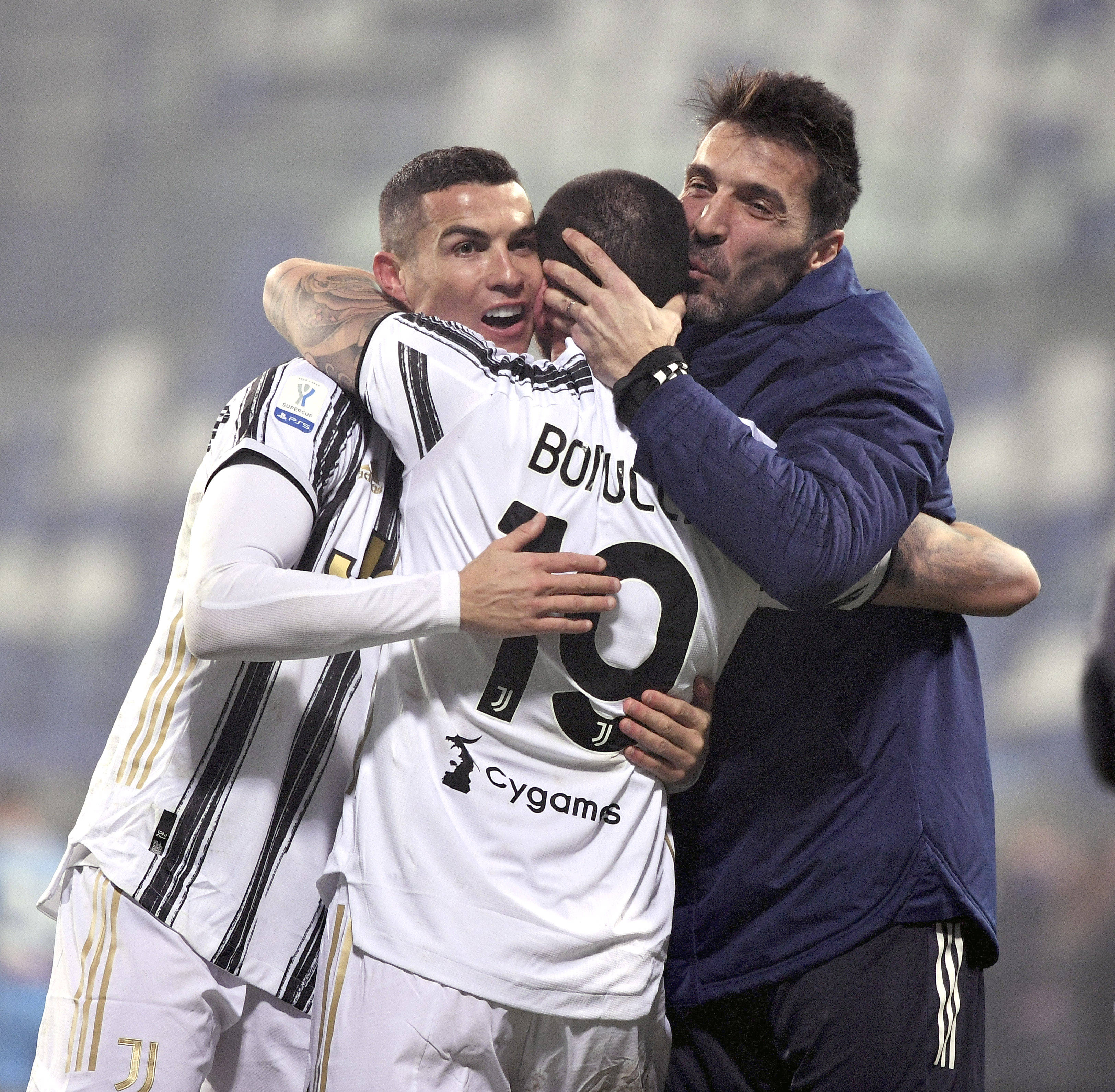 纳帅：基米希和施洛特贝克都可能出战，我们相信自己能赢球（纳帅：基米希、施洛特贝克有望出场，我们有信心取胜）