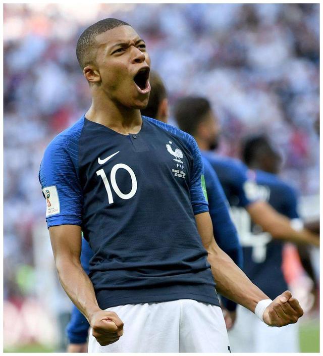 巴萨迎战贝蒂斯！五连胜后的关键一战，领头羊能否延续辉煌？（巴萨战贝蒂斯：五连胜后的硬仗，榜首能否延续强势？）